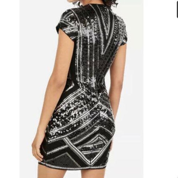 Express Sparkly V-Neck Short Sleeve Dress – Size XS - Picture 2 of 2